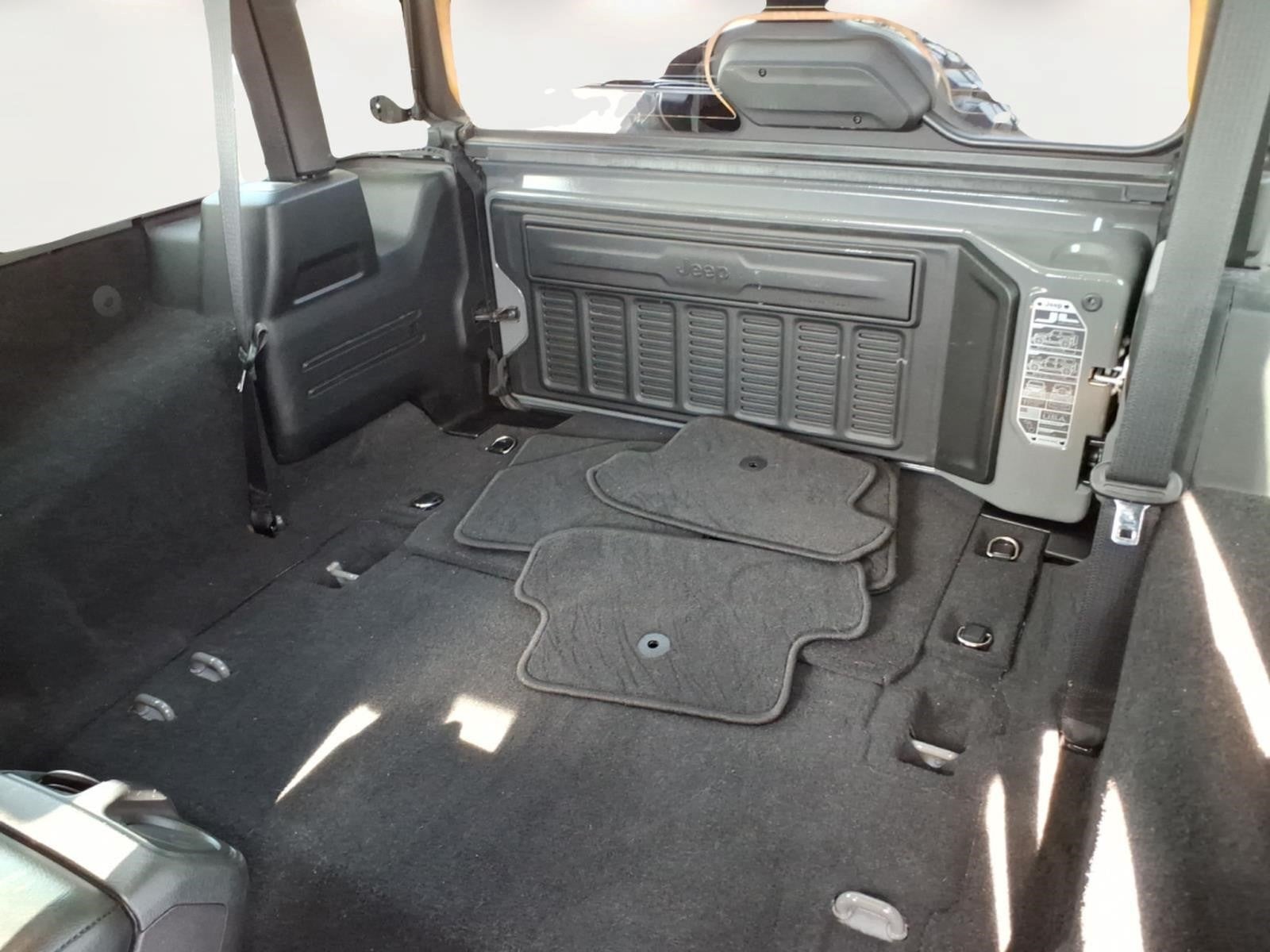 2021 Jeep Wrangler Willys Sport