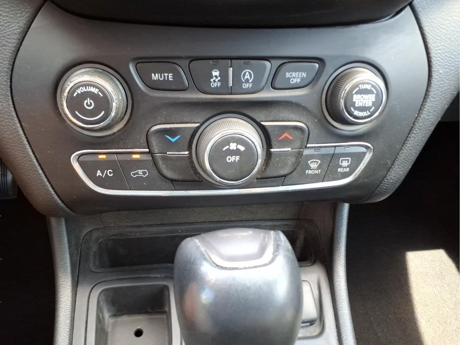 2021 Jeep Cherokee Latitude Plus
