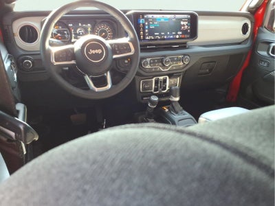 2025 Jeep Wrangler Sahara