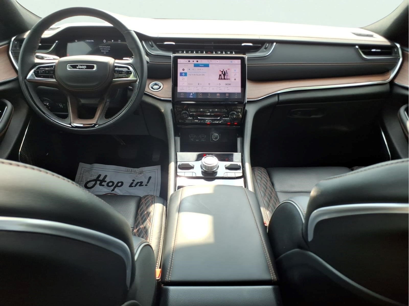 2025 Jeep Grand Cherokee Summit