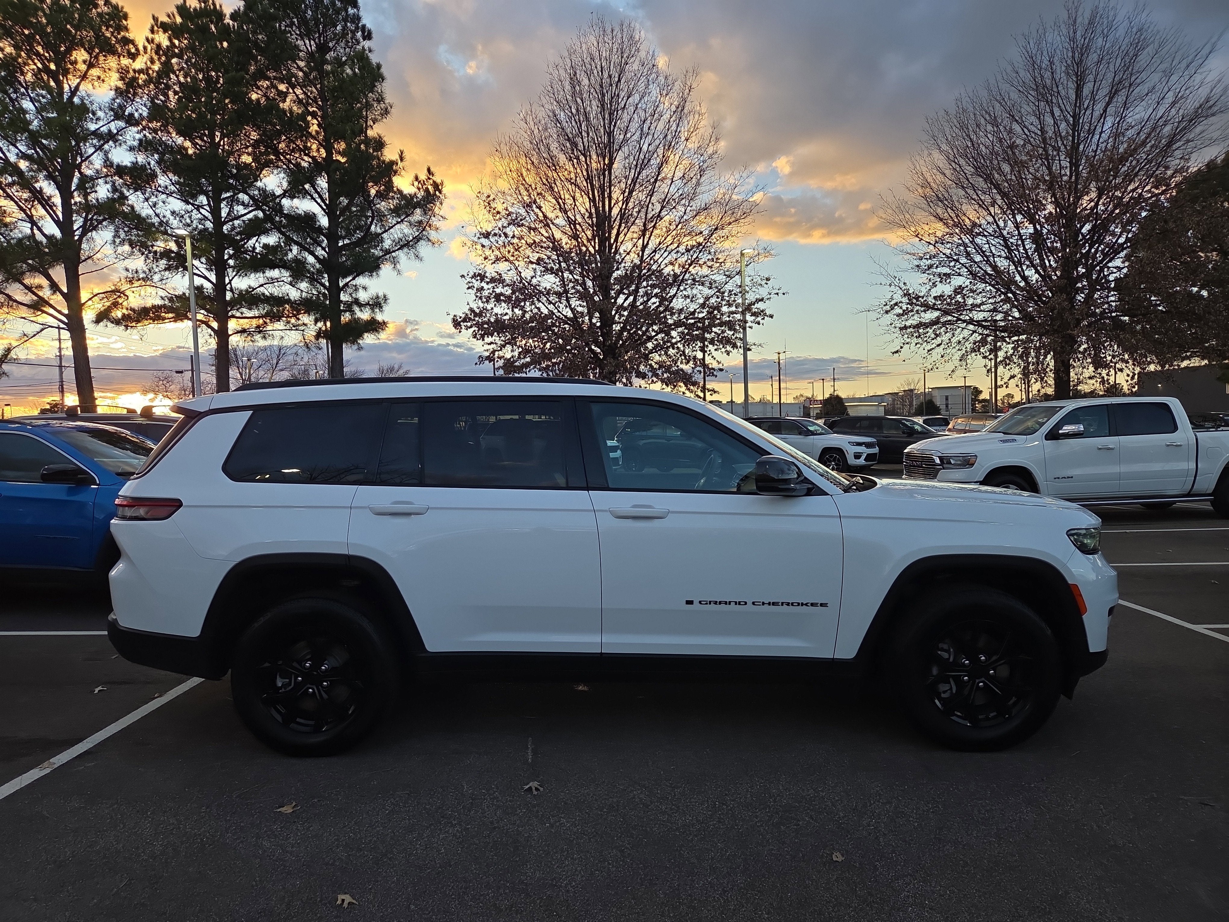 2024 Jeep Grand Cherokee L Altitude X