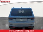 2024 Jeep Wagoneer L Series III