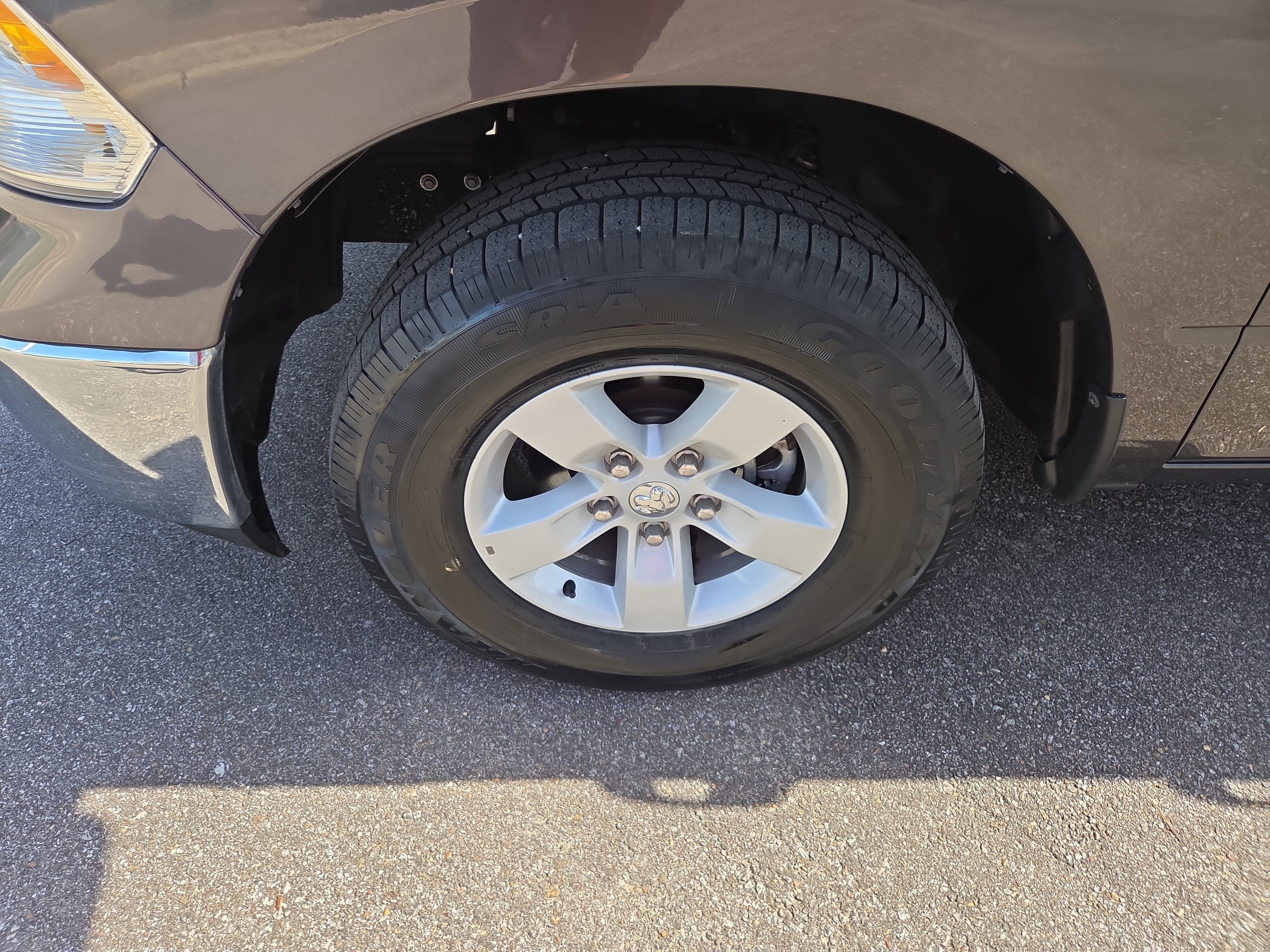 2024 RAM 1500 Classic SLT