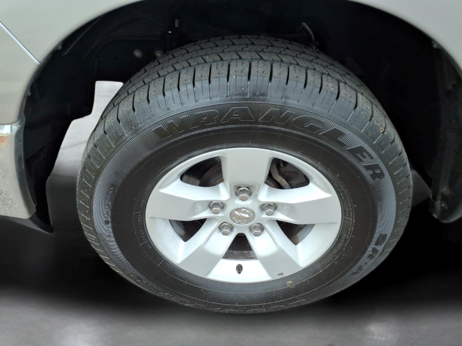 2024 RAM 1500 Classic SLT