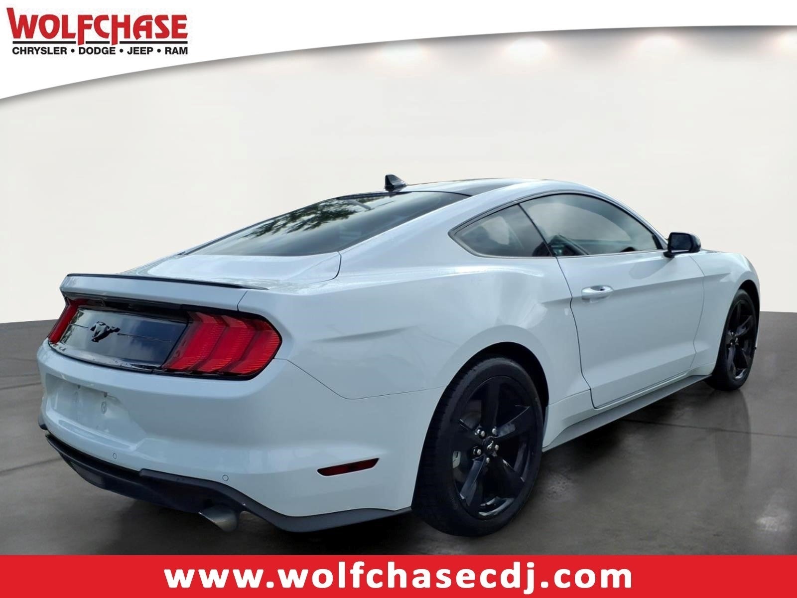 2021 Ford Mustang EcoBoost