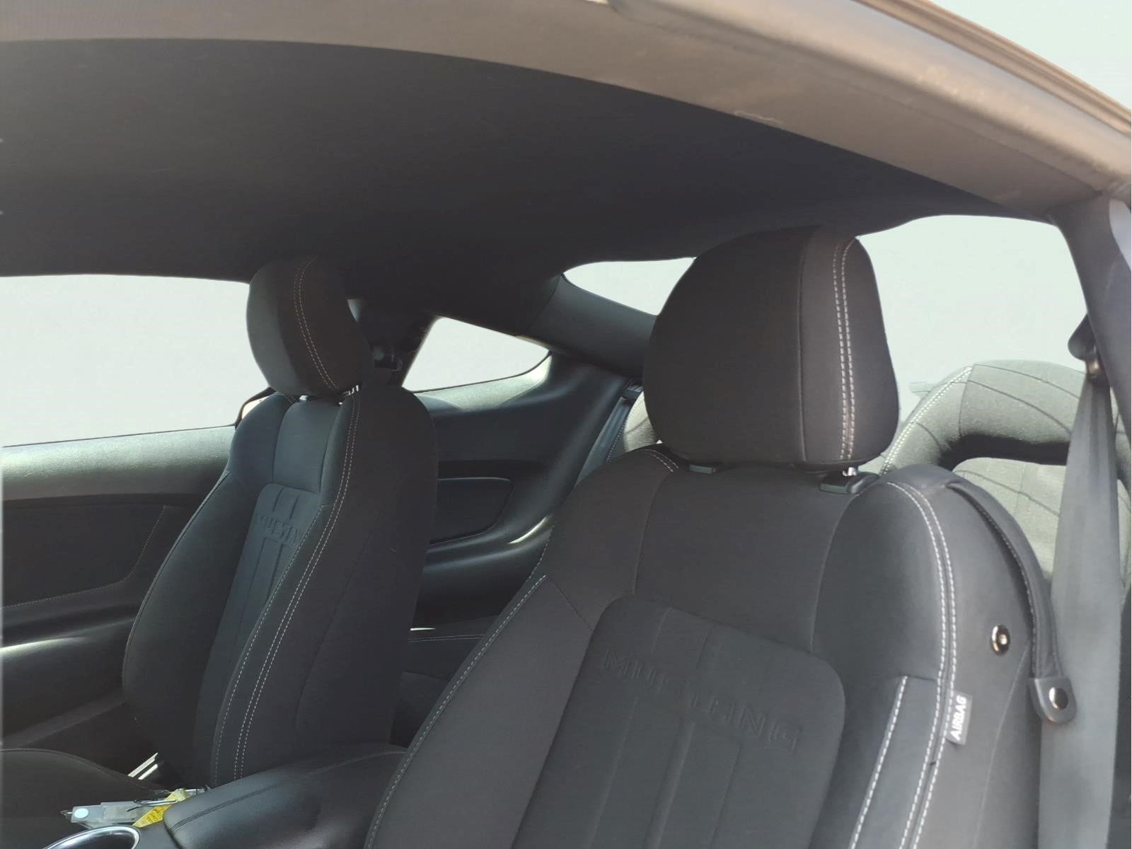 2021 Ford Mustang EcoBoost