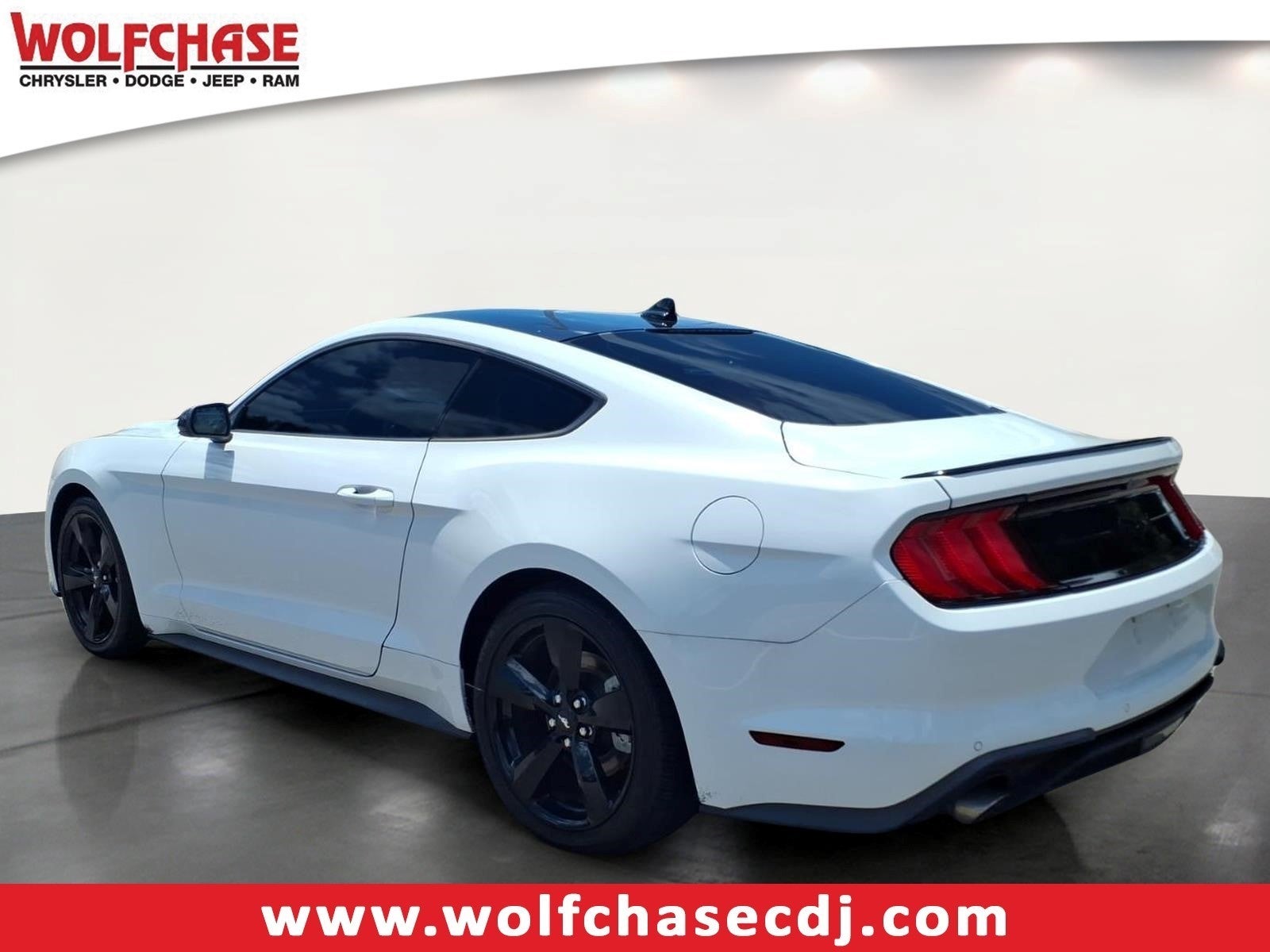 2021 Ford Mustang EcoBoost