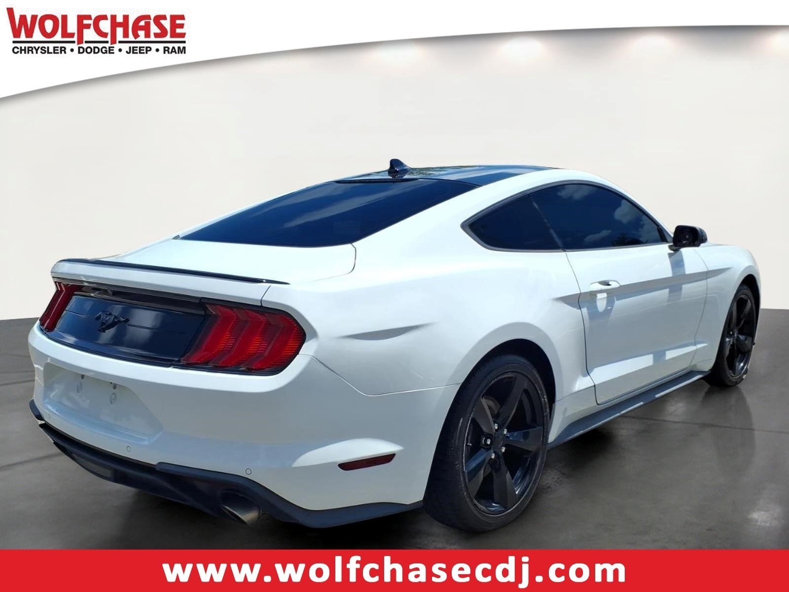 2021 Ford Mustang EcoBoost