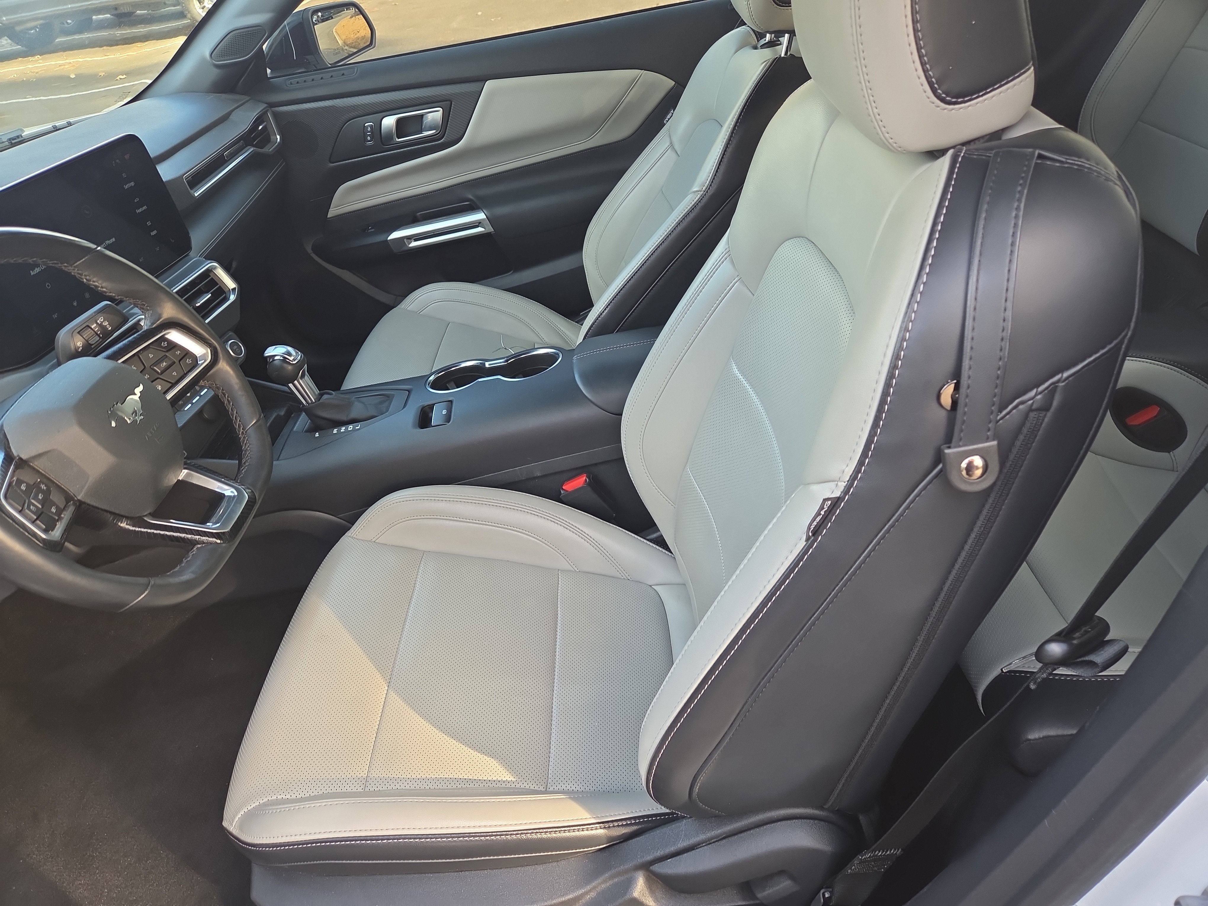 2024 Ford Mustang EcoBoost Premium