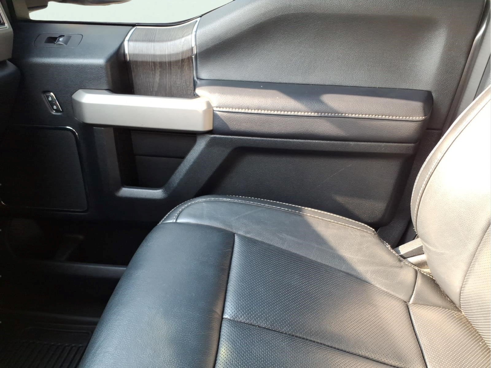 2020 Ford Super Duty F-250 SRW Lariat