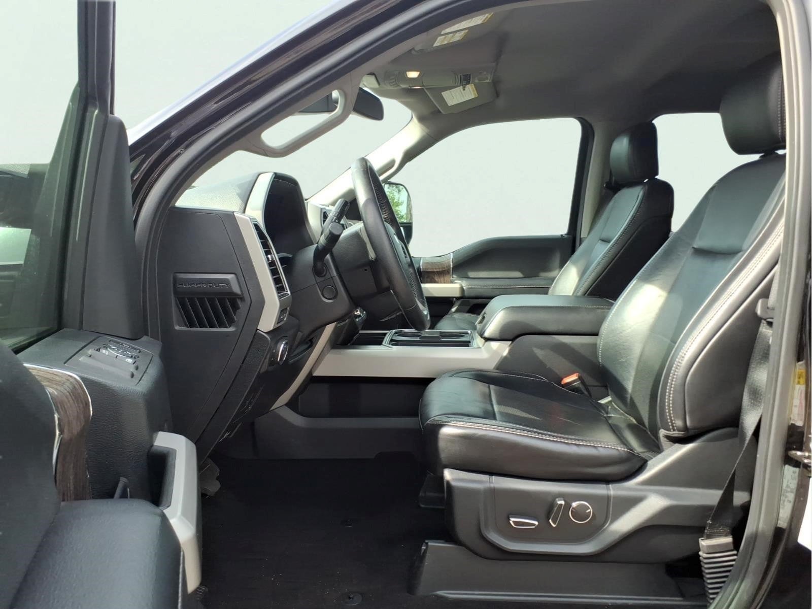 2019 Ford Super Duty F-350 SRW LARIAT