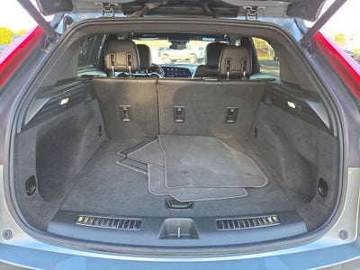 2024 Cadillac XT4 FWD Premium Luxury