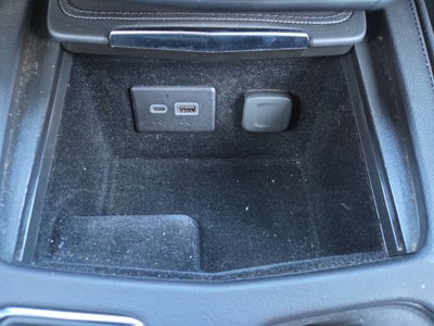 2024 Cadillac XT4 FWD Premium Luxury