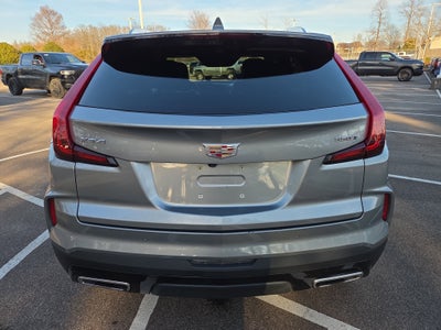 2024 Cadillac XT4 FWD Premium Luxury