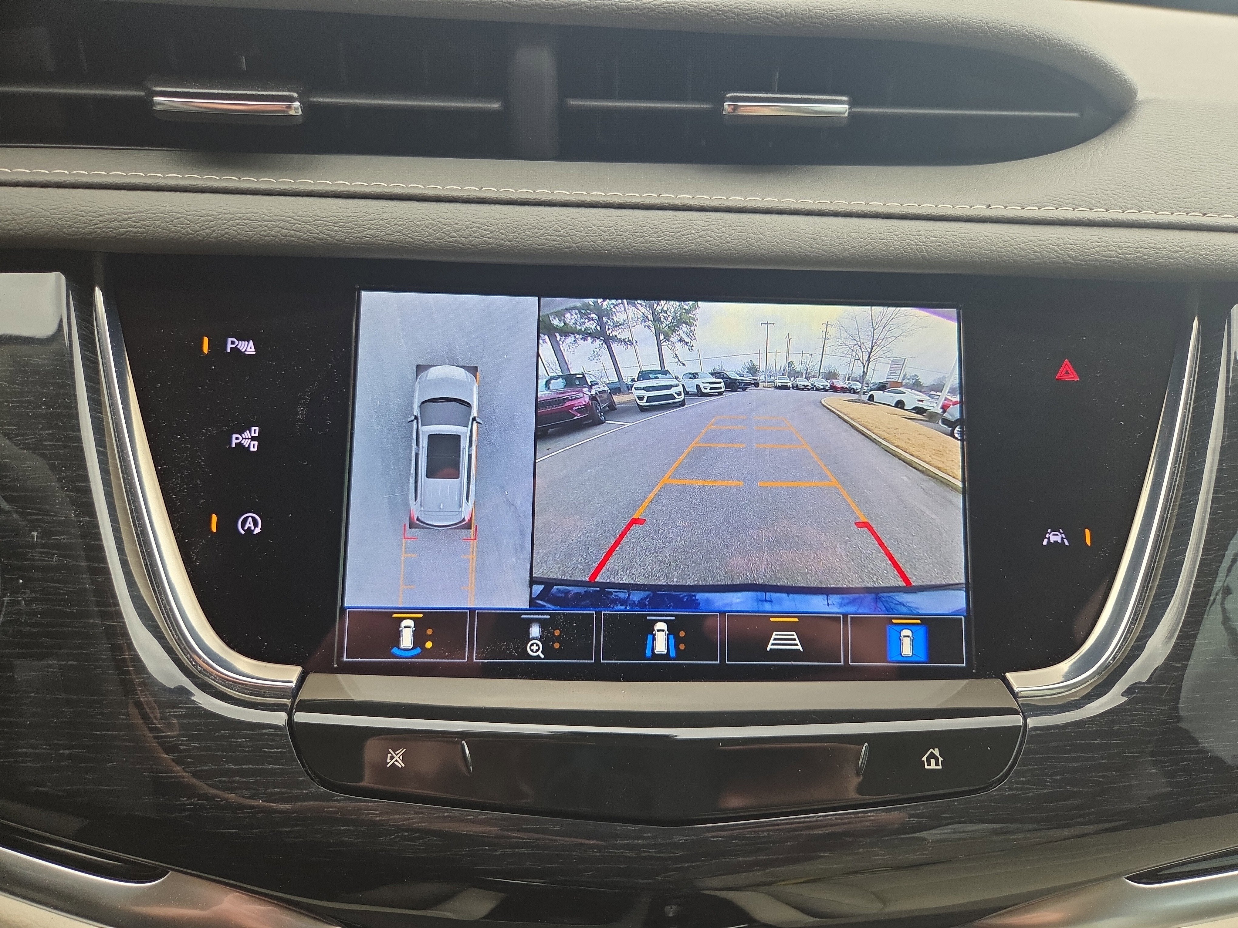 2025 Cadillac XT6 FWD Premium Luxury