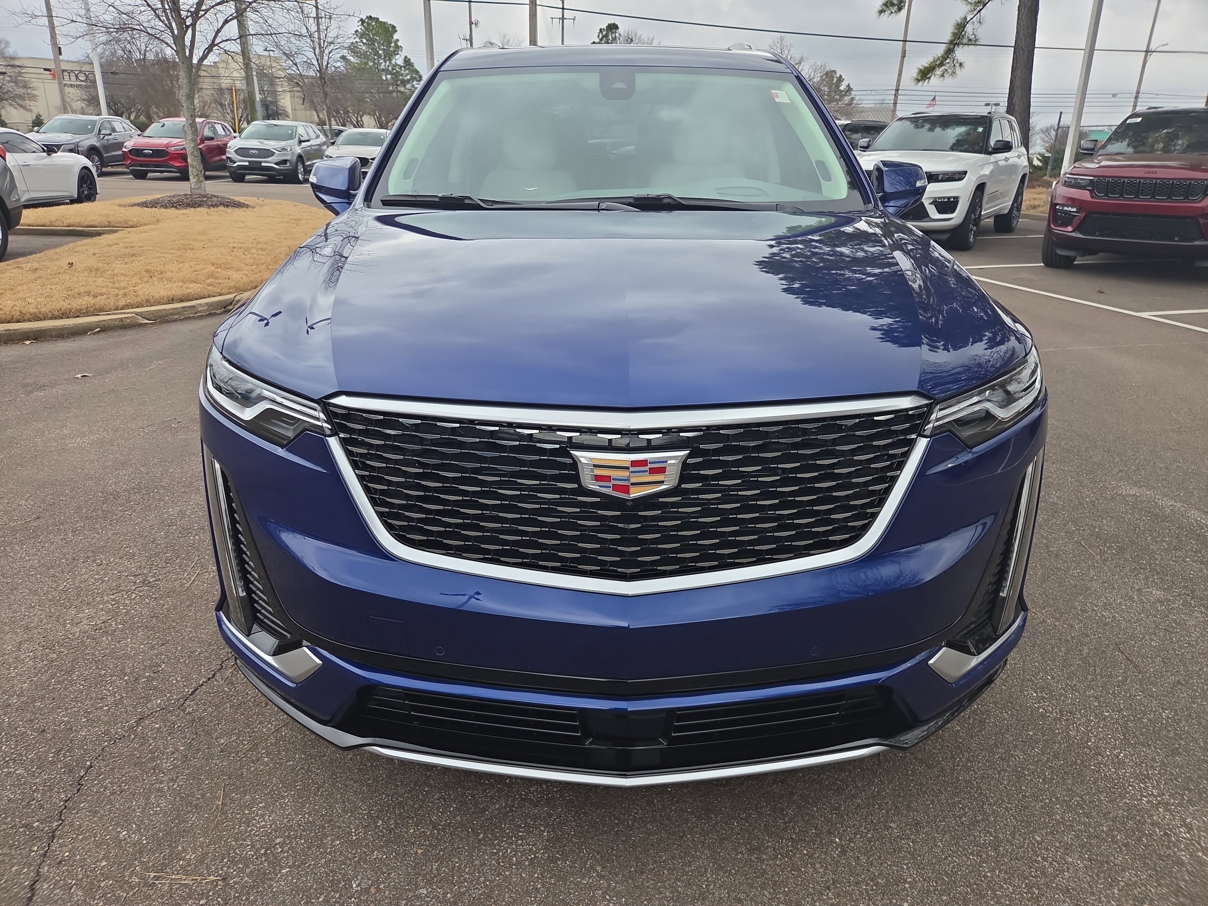2025 Cadillac XT6 FWD Premium Luxury
