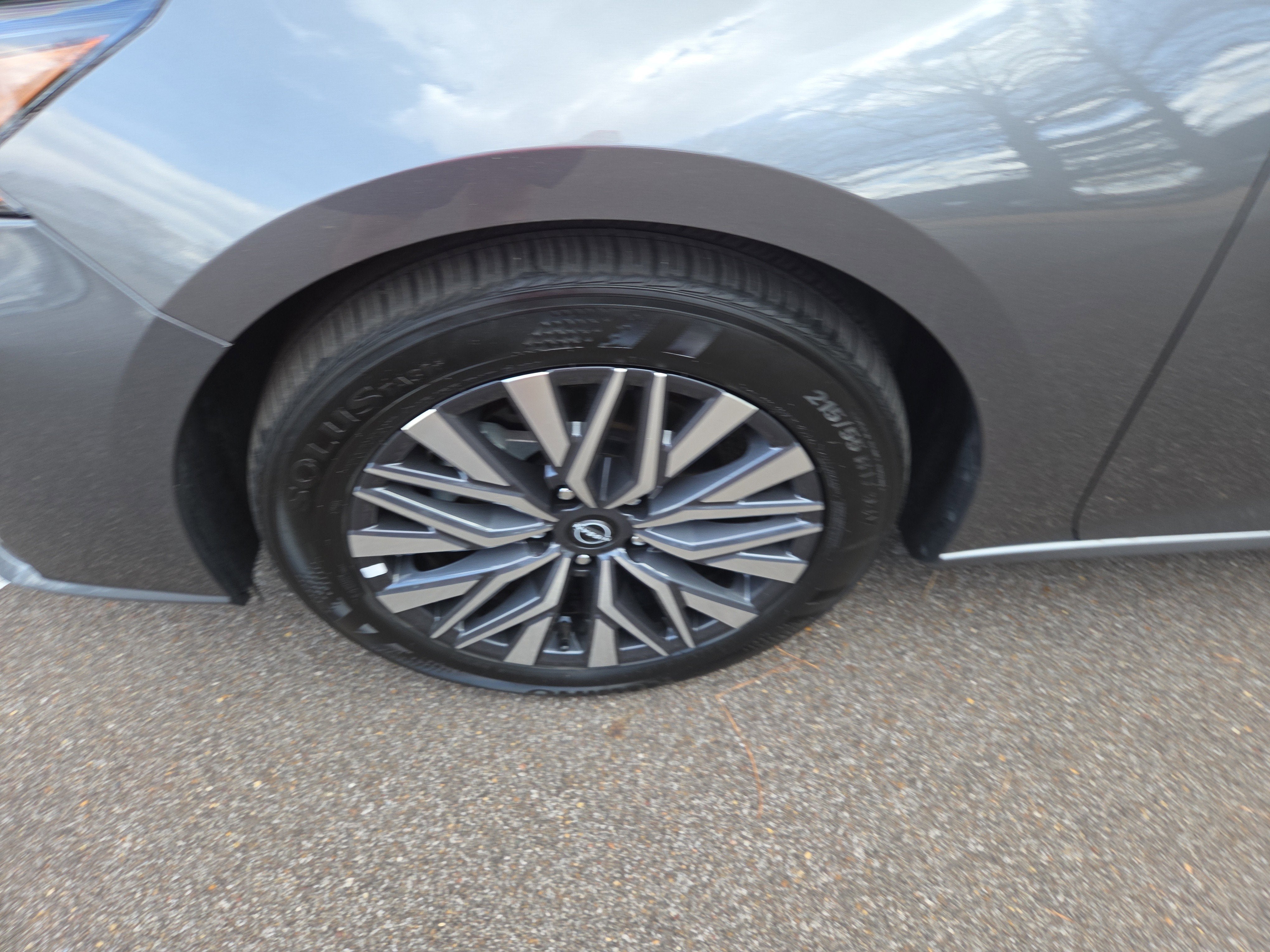 2025 Nissan Altima SV