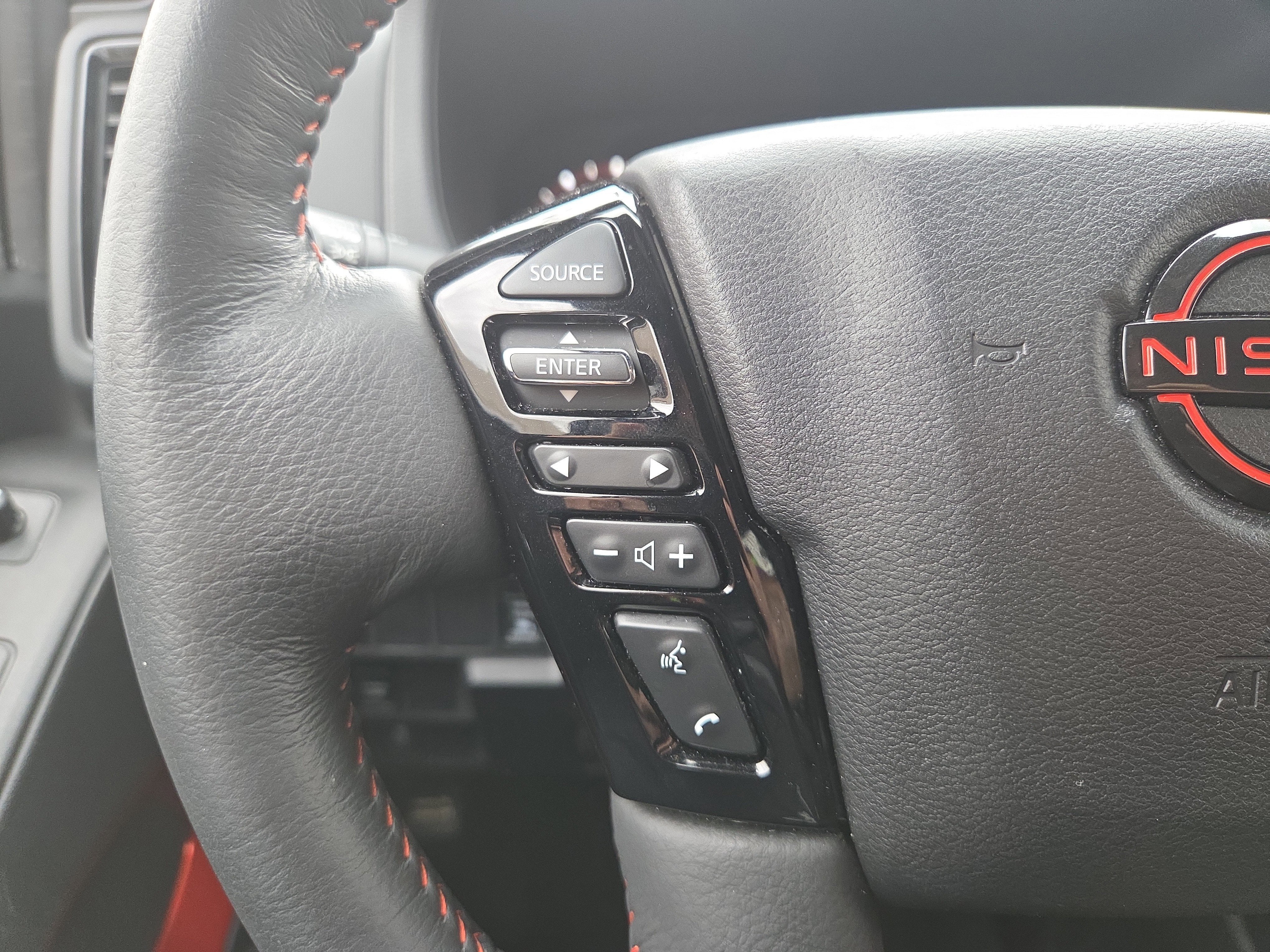 2024 Nissan Frontier PRO-X