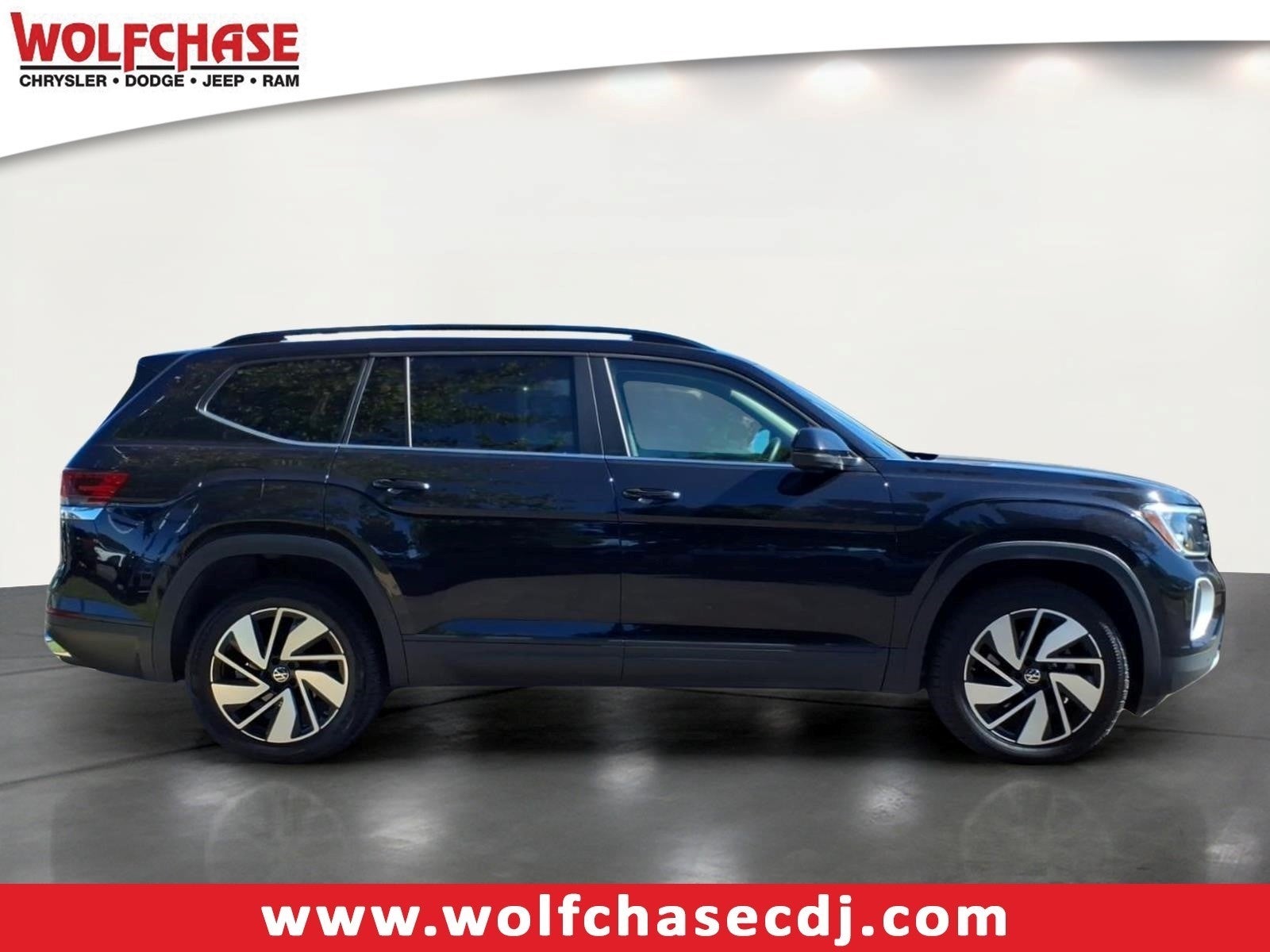 2025 Volkswagen Atlas 2.0T SE w/Technology