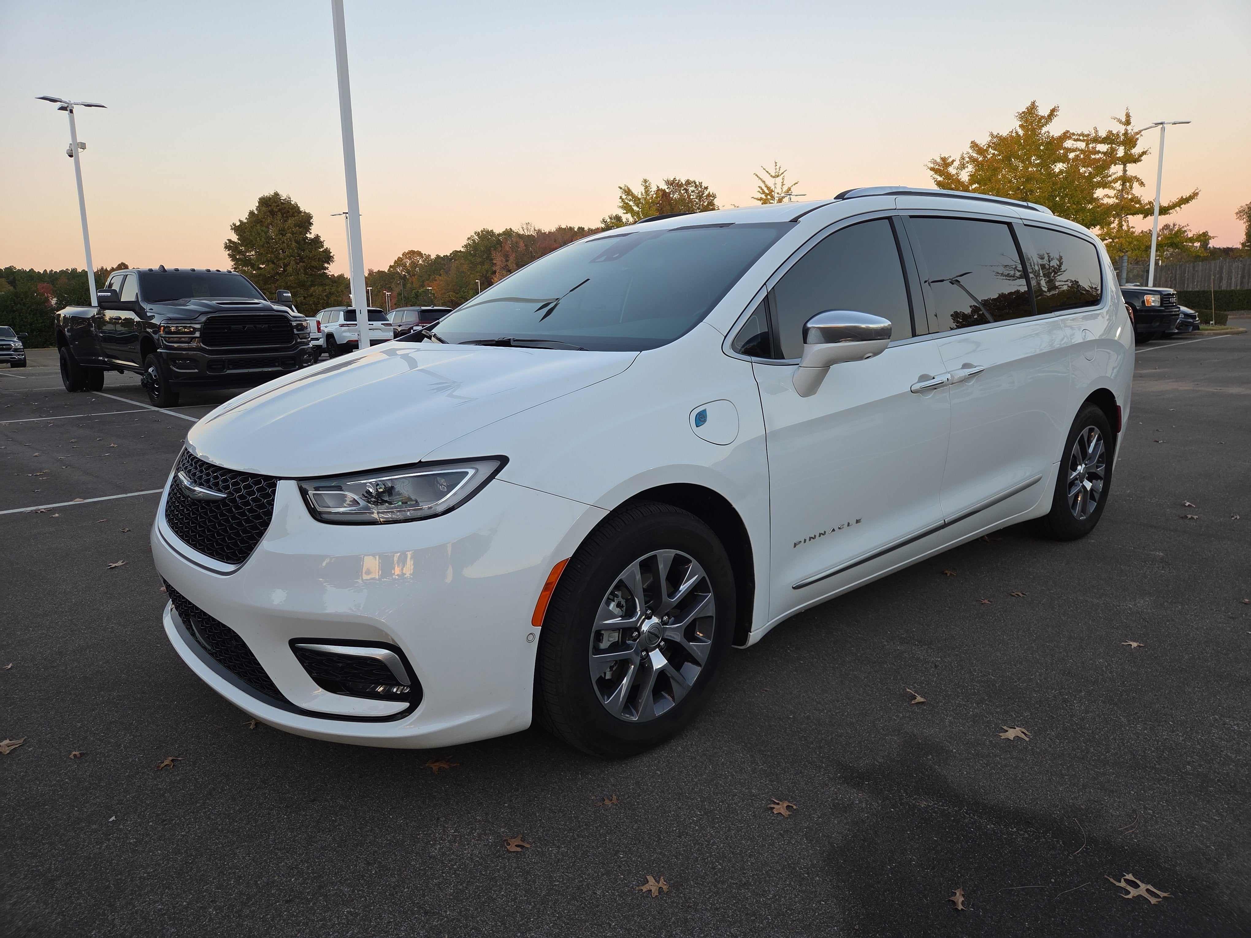 2022 Chrysler Pacifica Hybrid Pinnacle