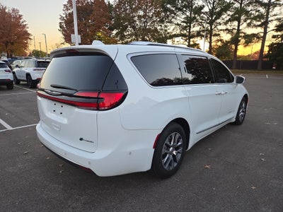 2022 Chrysler Pacifica Hybrid Pinnacle