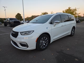 2022 Chrysler Pacifica Hybrid Pinnacle
