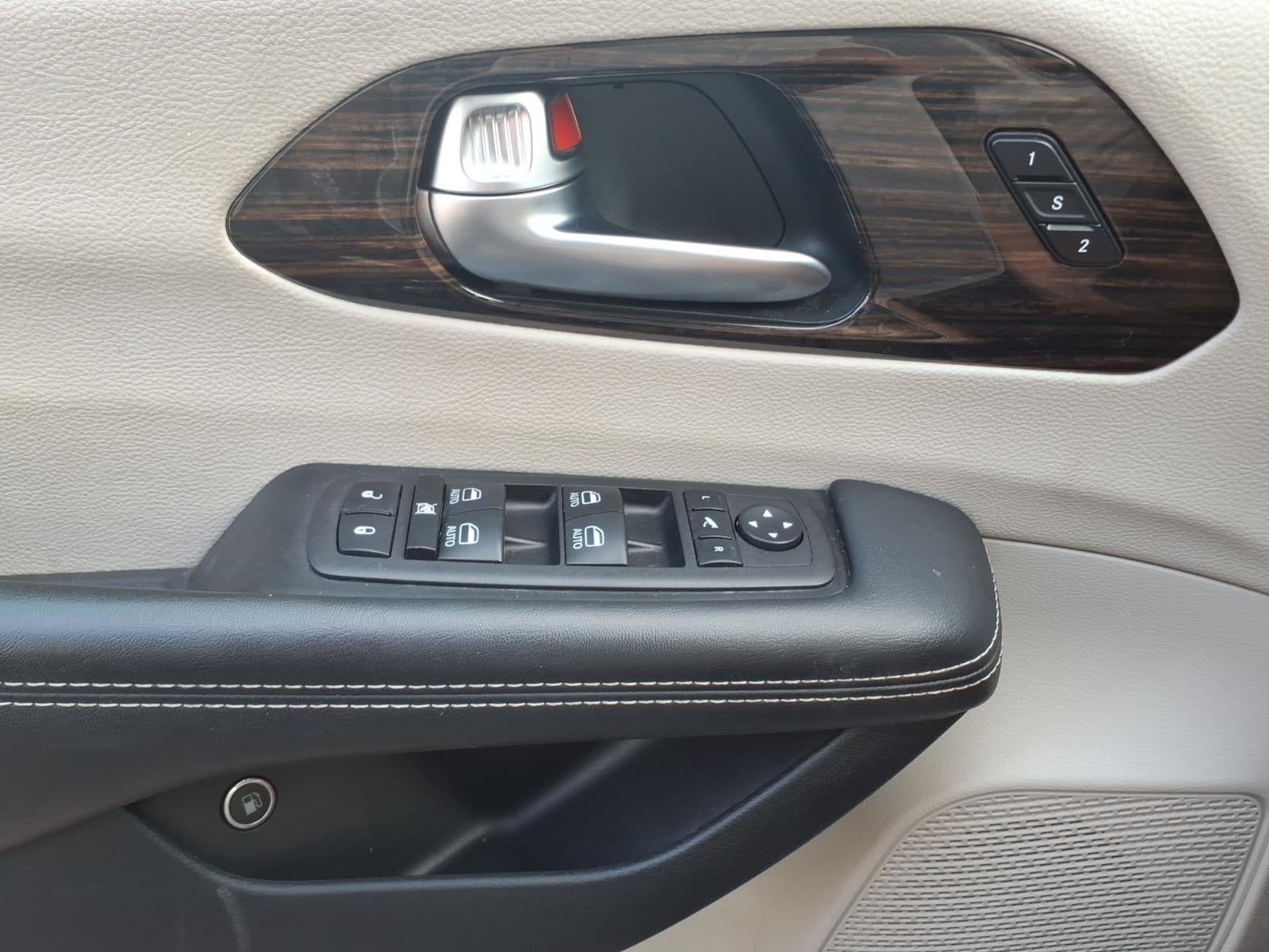 2023 Chrysler Pacifica Hybrid Limited