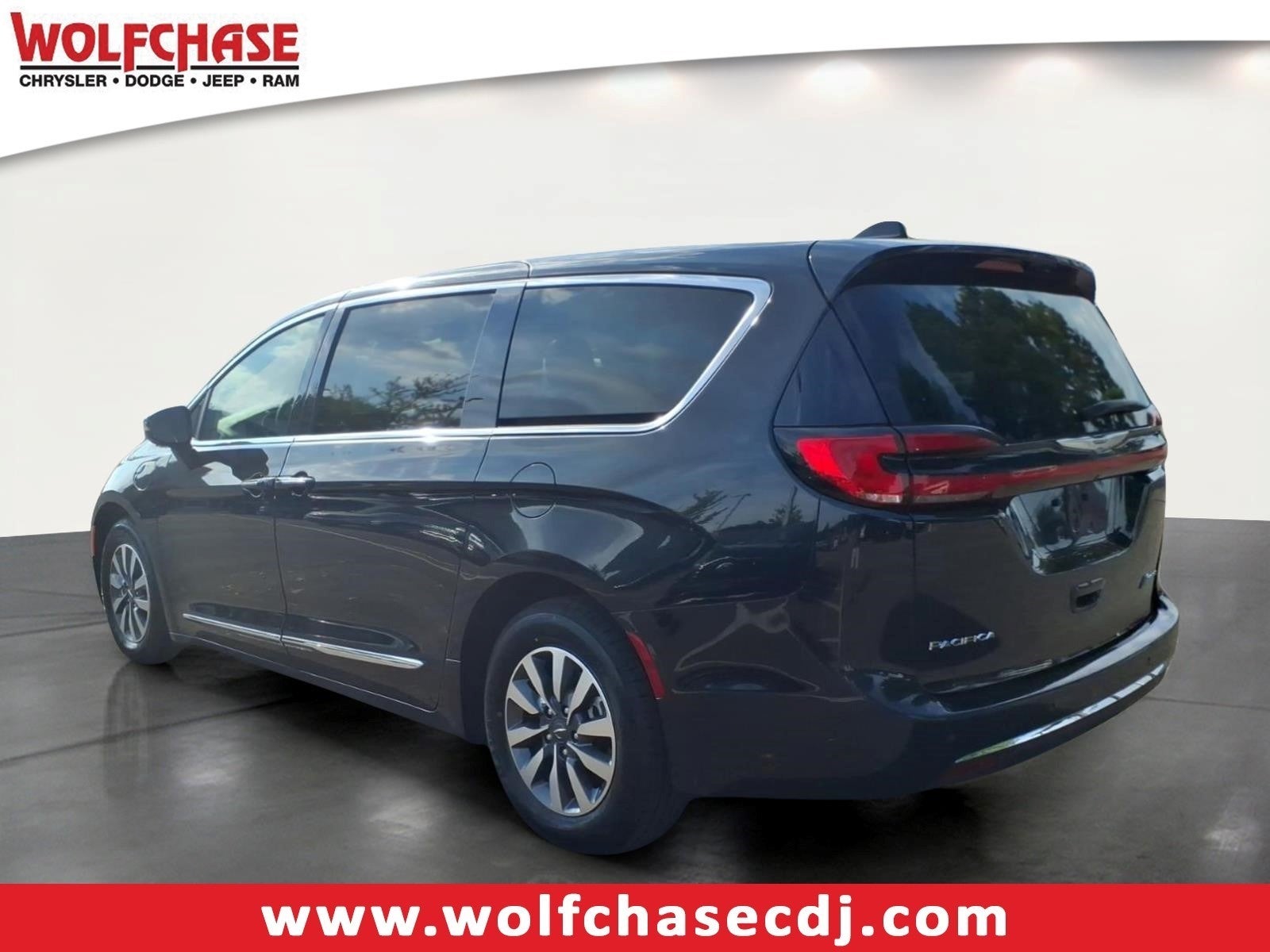 2023 Chrysler Pacifica Hybrid Limited