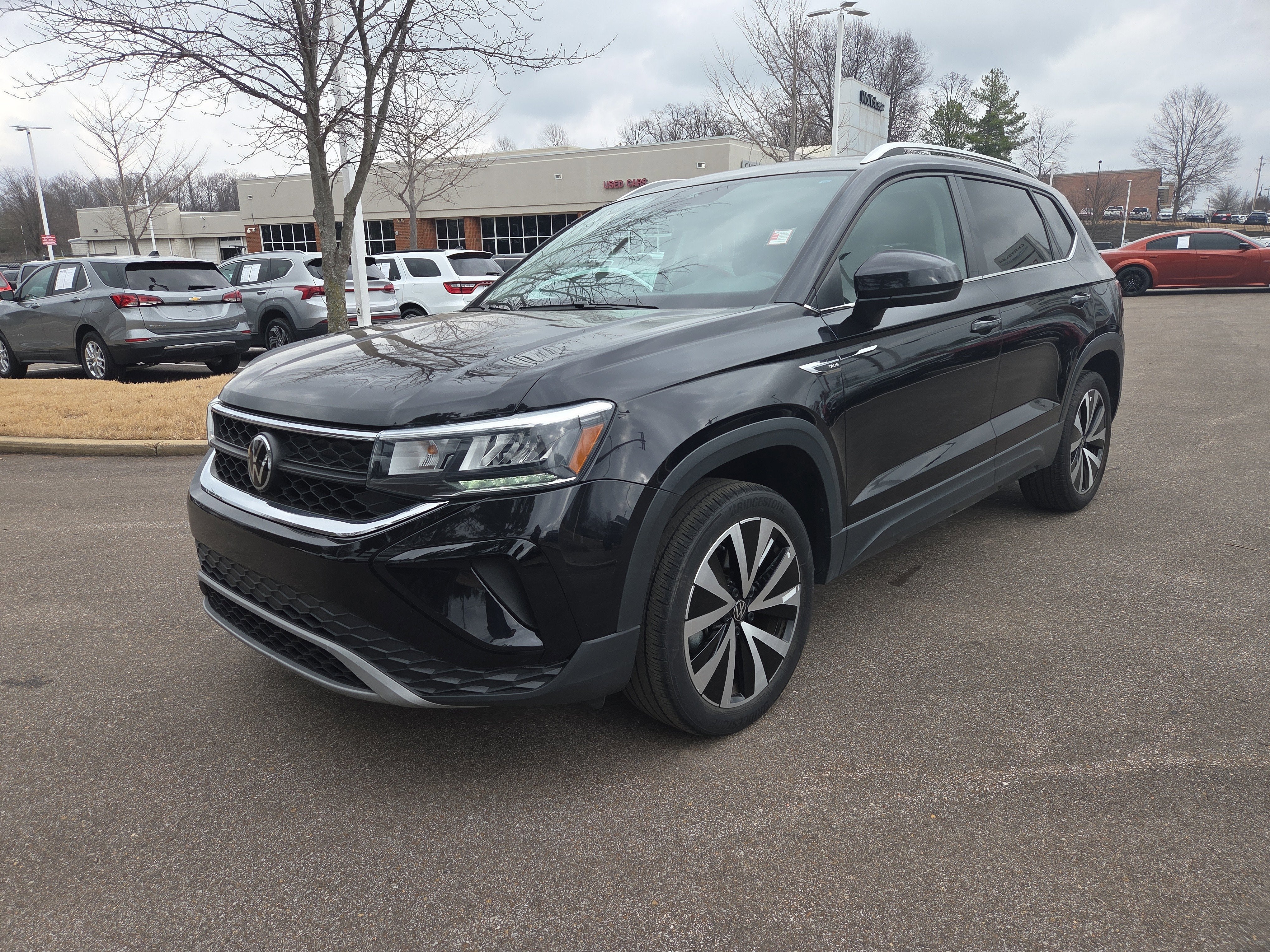 2024 Volkswagen Taos SE