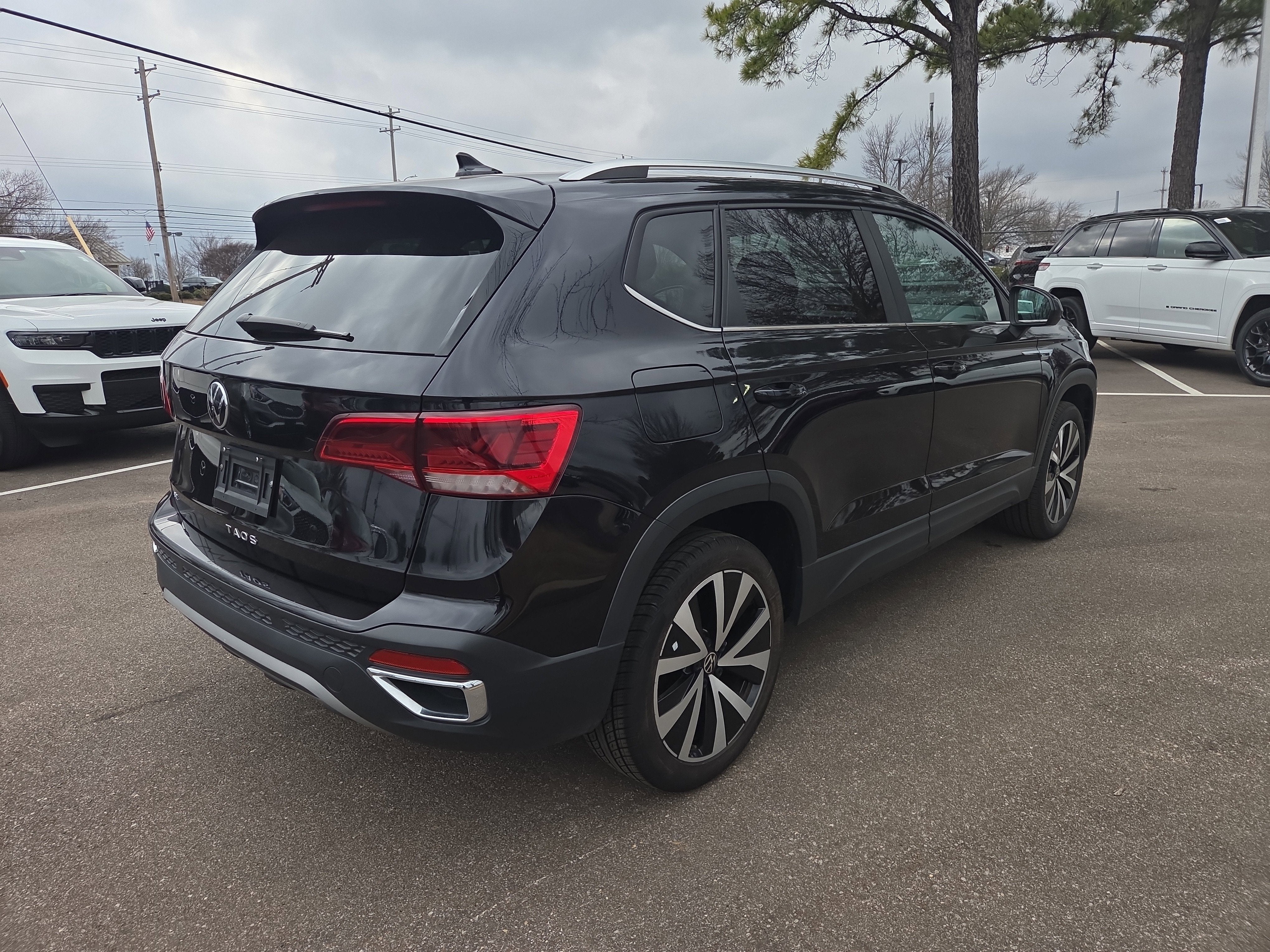 2024 Volkswagen Taos SE