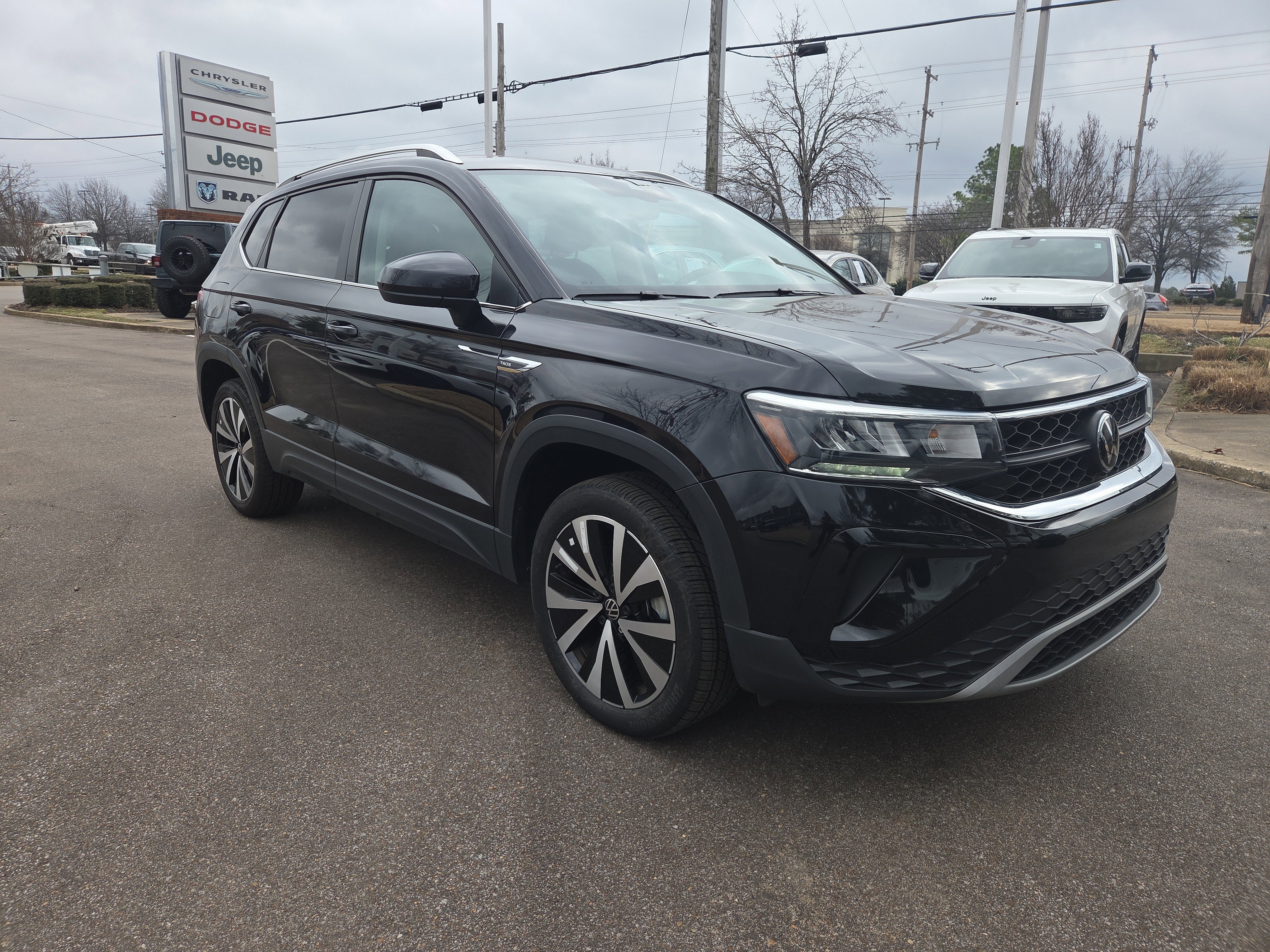 2024 Volkswagen Taos SE