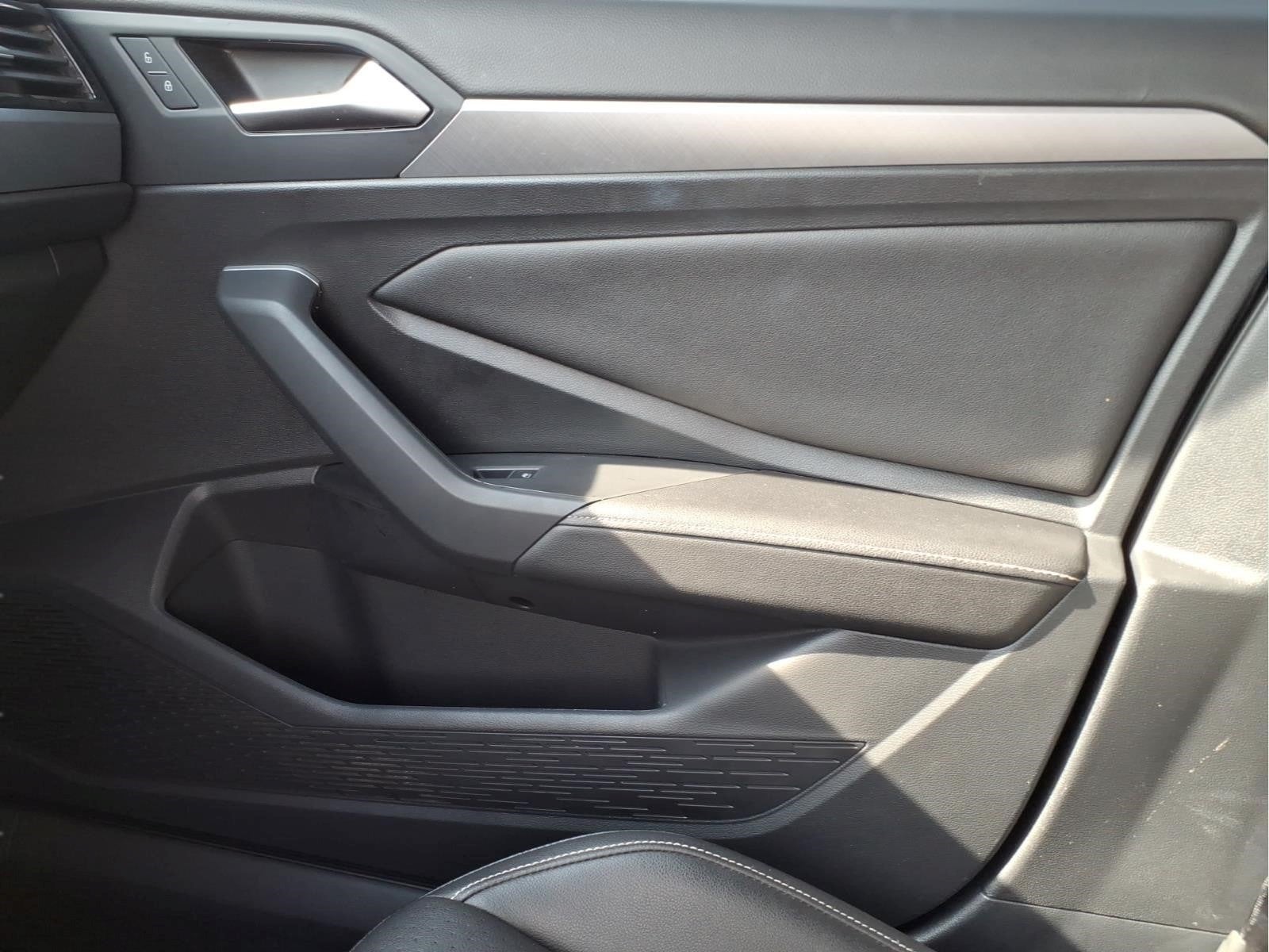 2022 Volkswagen Jetta SE