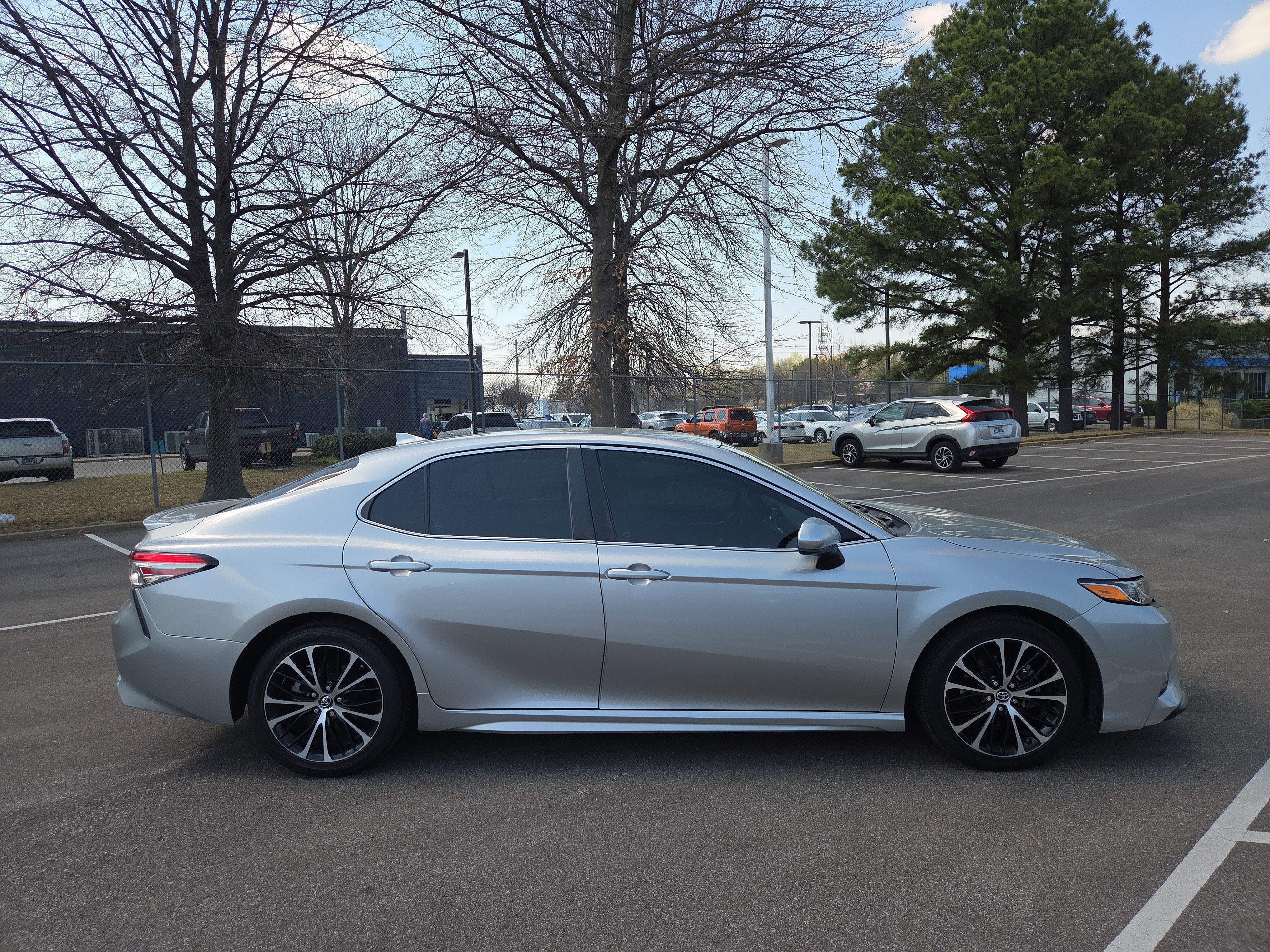 2019 Toyota Camry SE