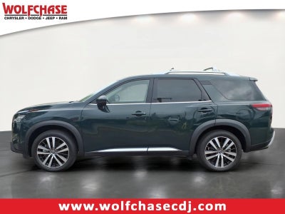 2023 Nissan Pathfinder Platinum