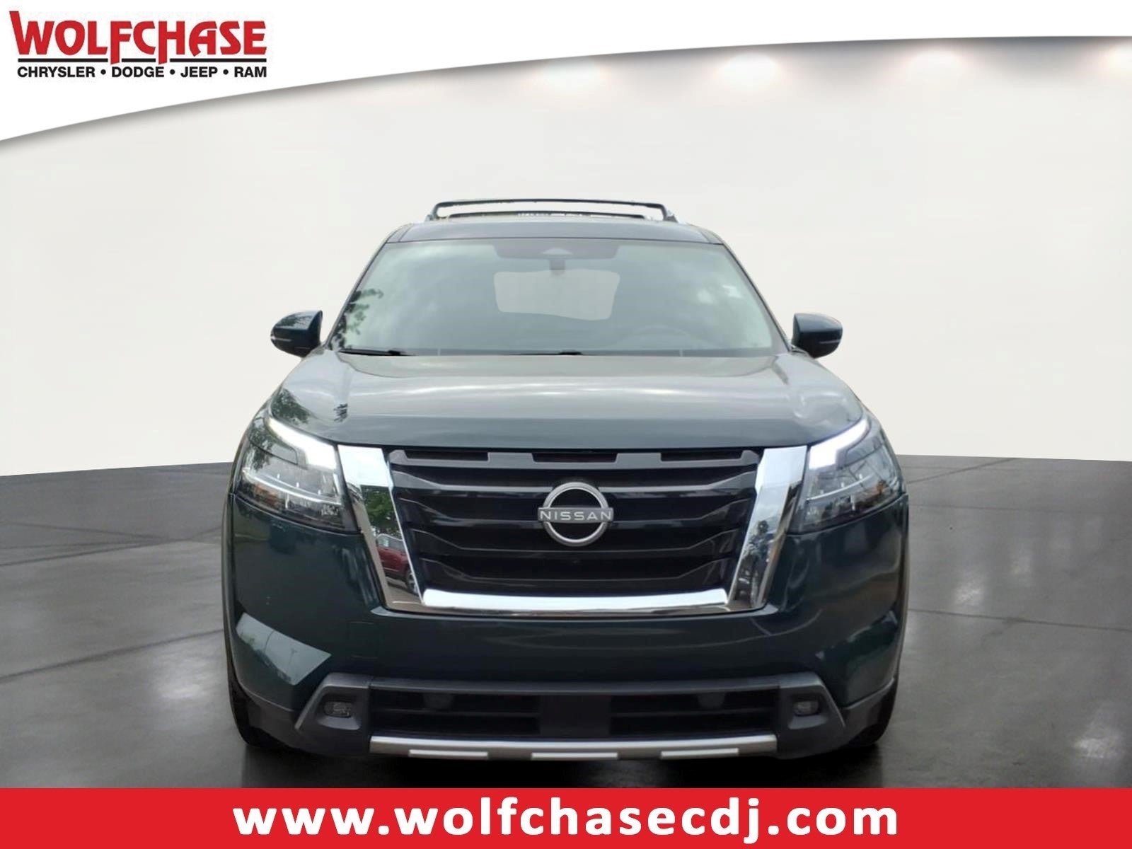 2023 Nissan Pathfinder Platinum