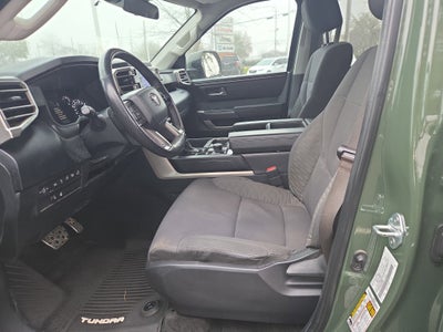 2022 Toyota Tundra 4WD SR5