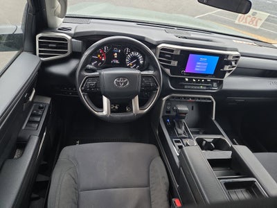 2022 Toyota Tundra 4WD SR5