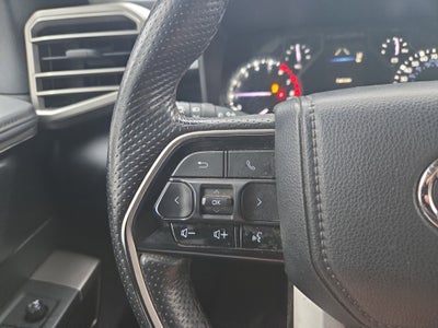 2022 Toyota Tundra 4WD SR5