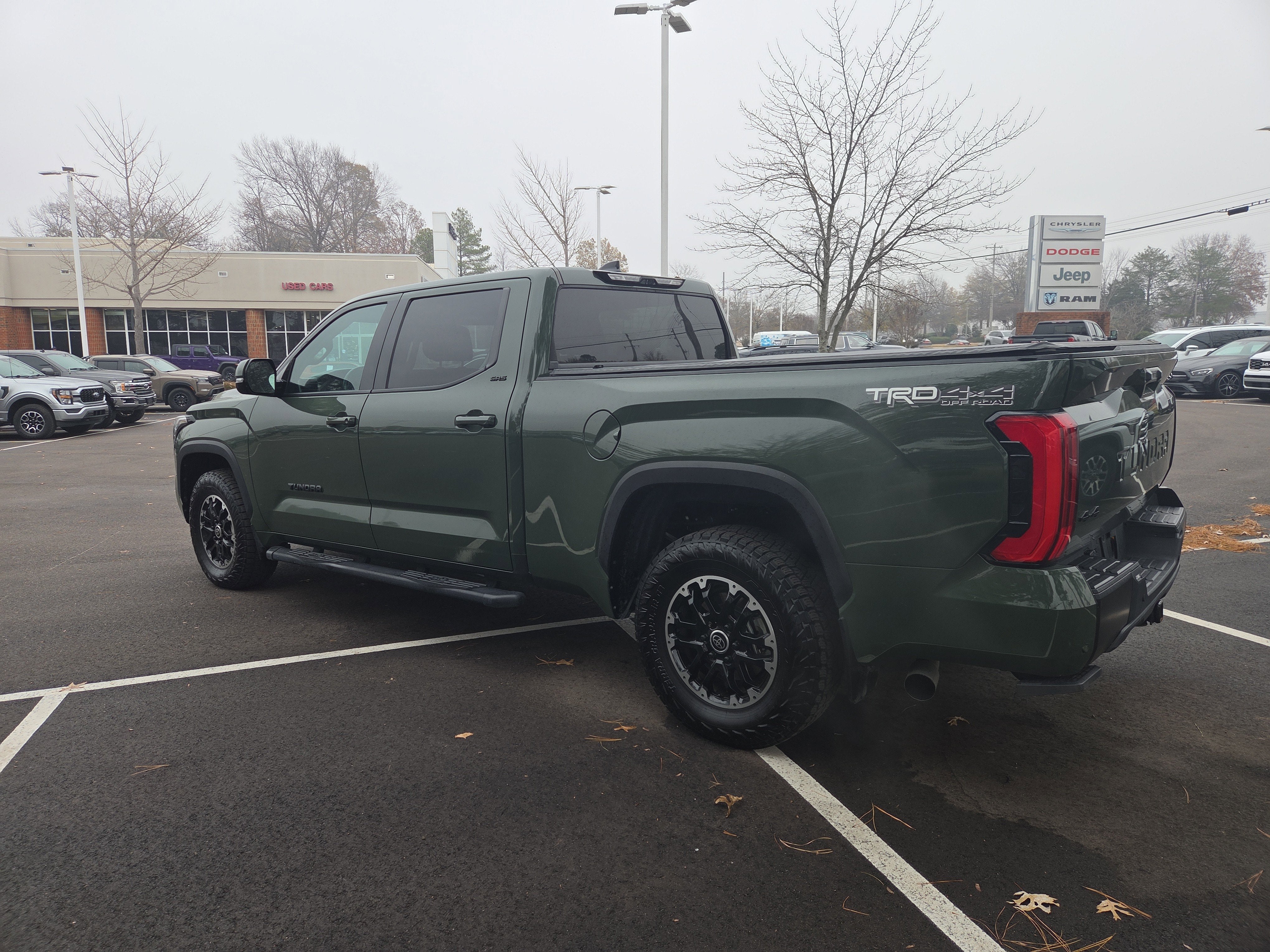2022 Toyota Tundra 4WD SR5