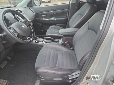 2024 Mitsubishi Outlander Sport SE