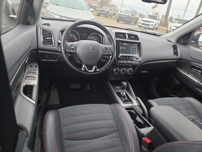 2024 Mitsubishi Outlander Sport SE
