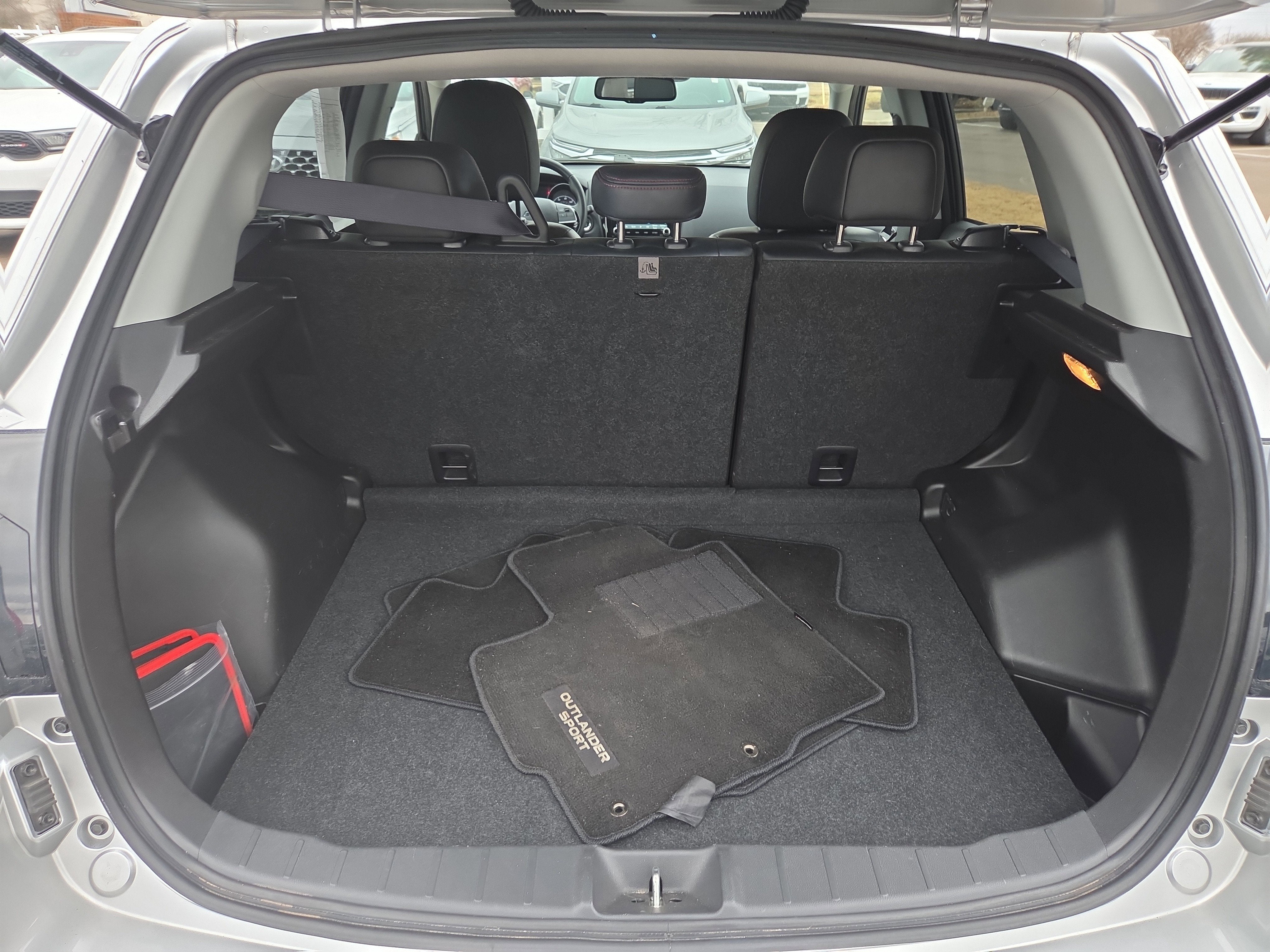 2024 Mitsubishi Outlander Sport SE