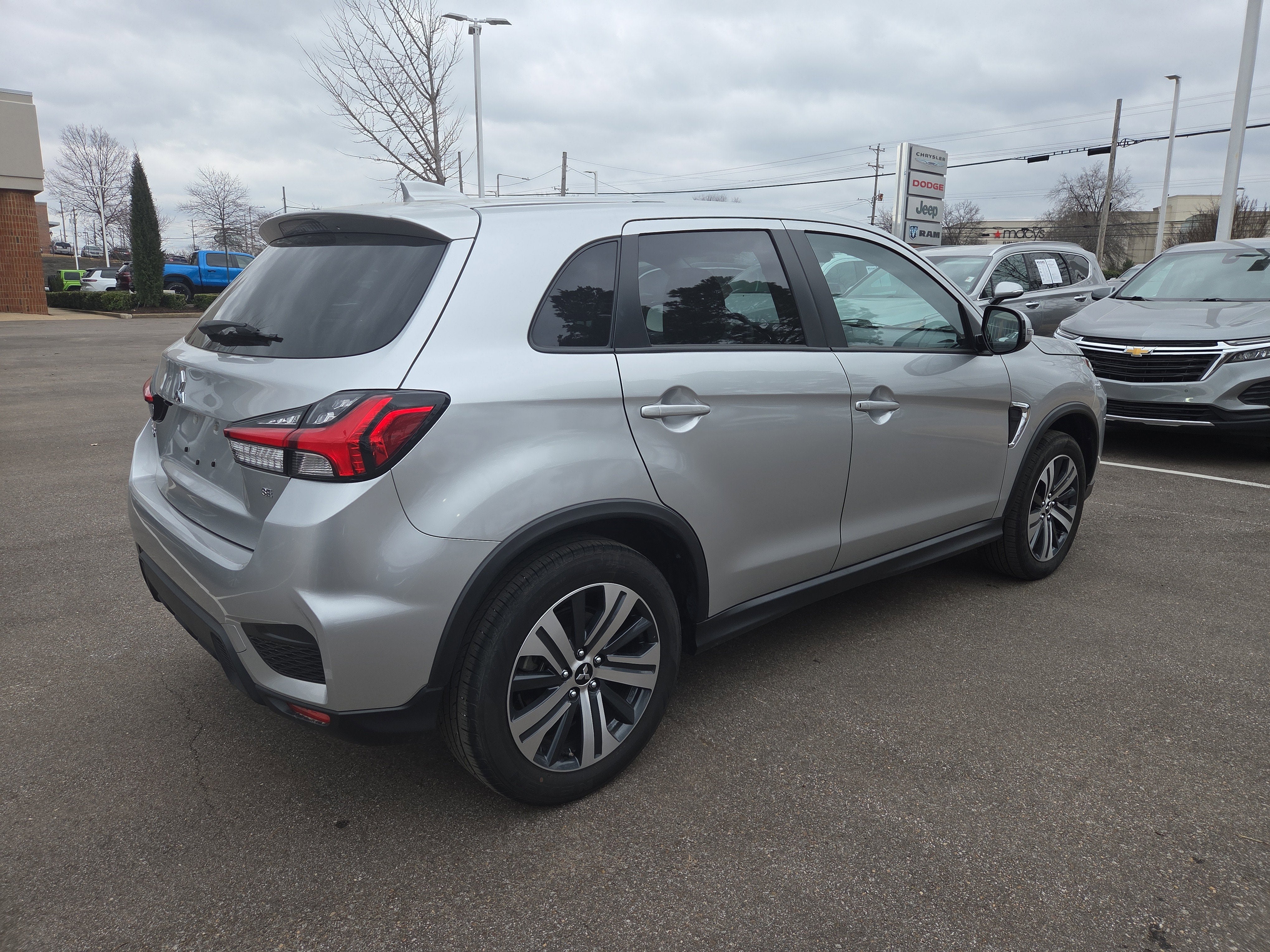 2024 Mitsubishi Outlander Sport SE