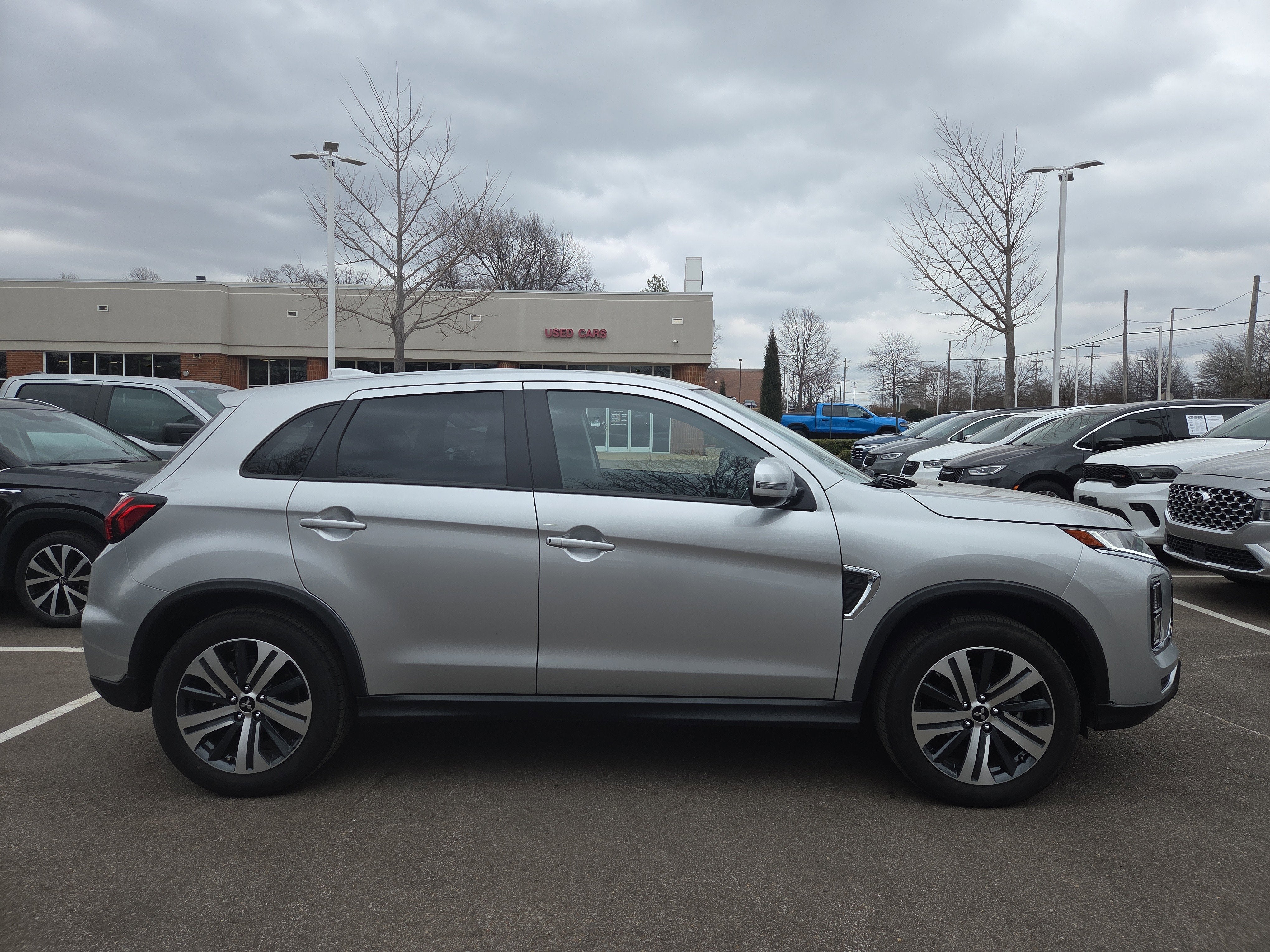 2024 Mitsubishi Outlander Sport SE