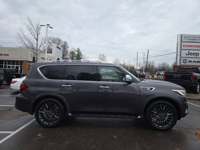 2022 INFINITI QX80 SENSORY