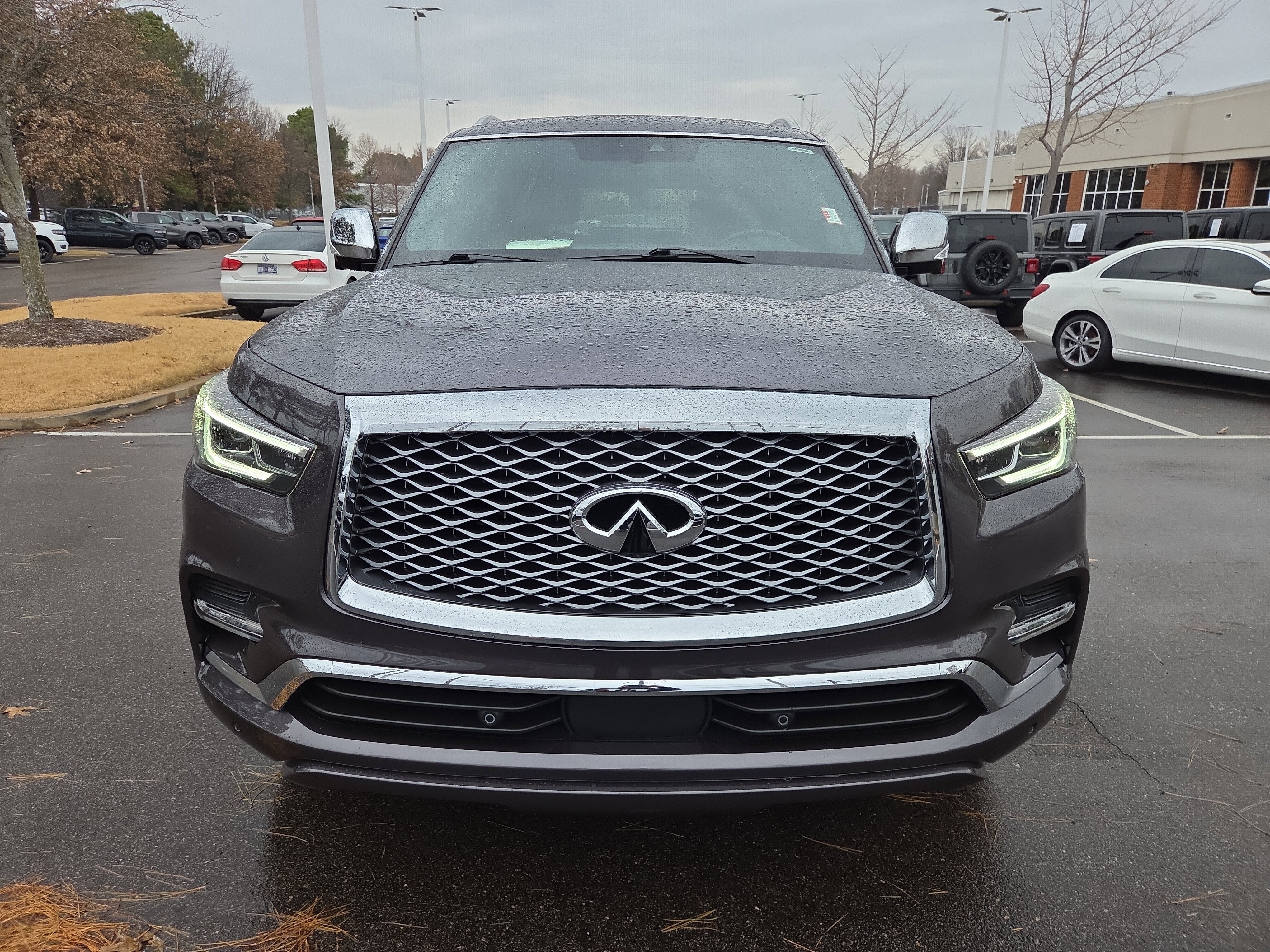 2022 INFINITI QX80 SENSORY