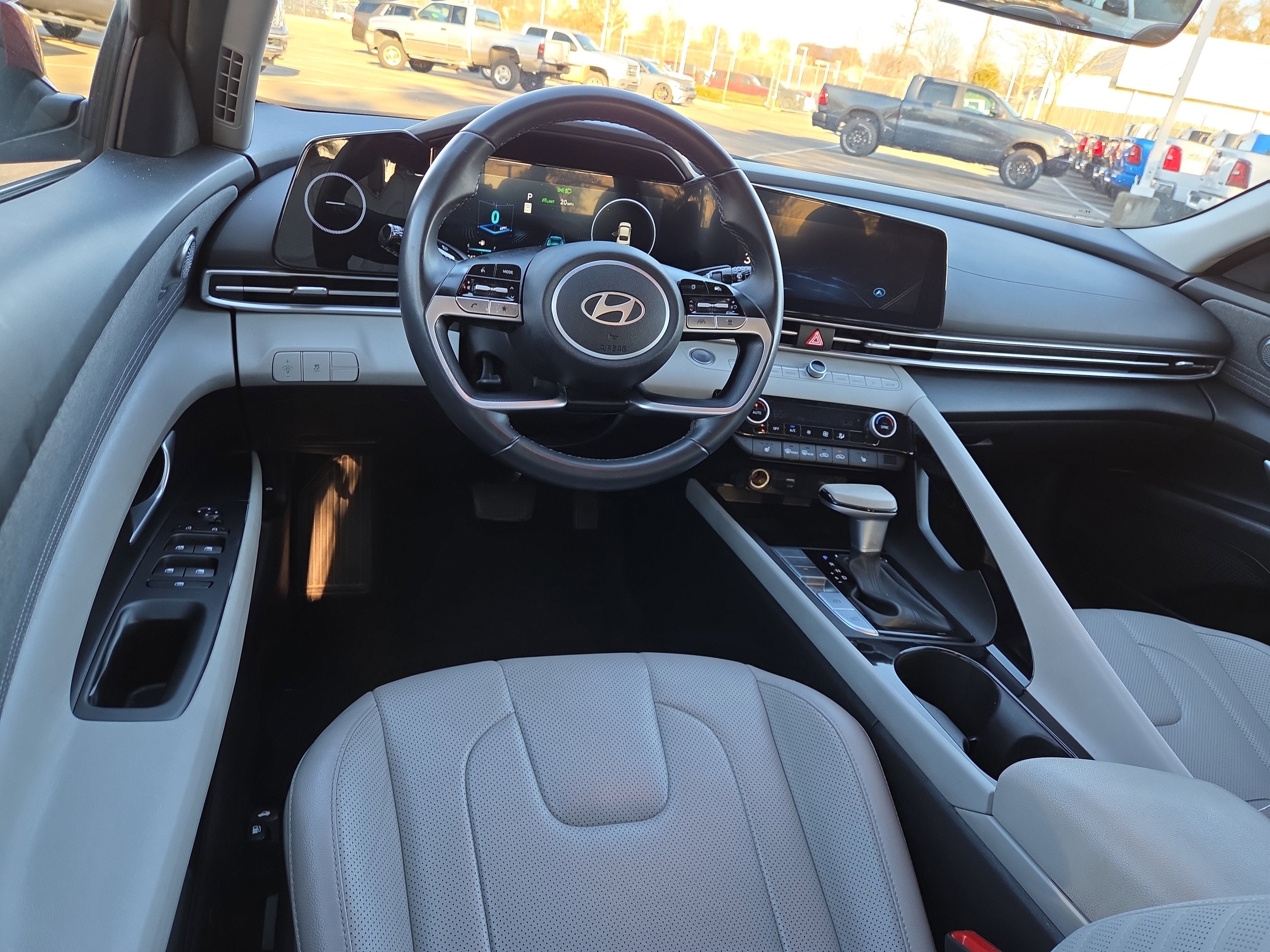 2024 Hyundai Elantra Limited