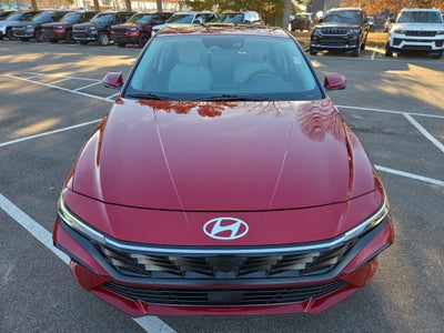 2024 Hyundai Elantra Limited