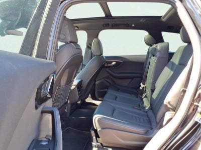 2025 Audi Q7 Premium Plus