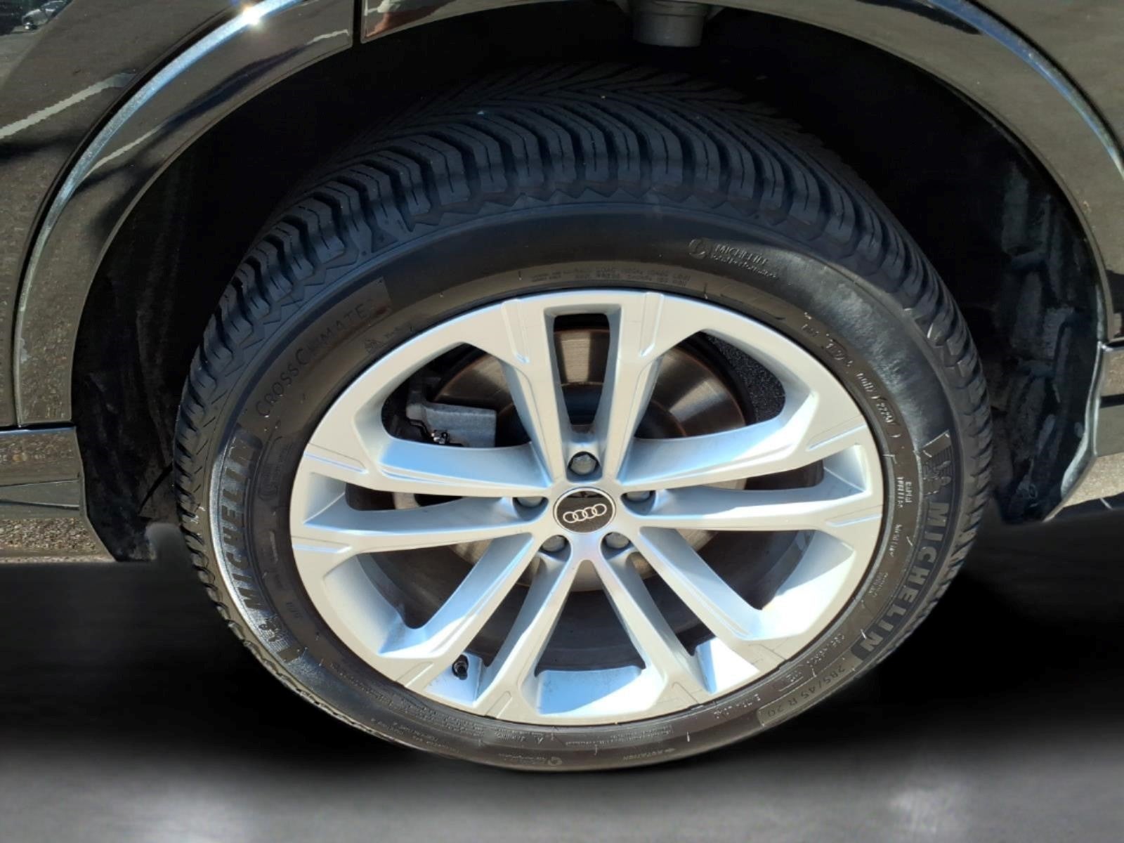 2025 Audi Q7 Premium Plus